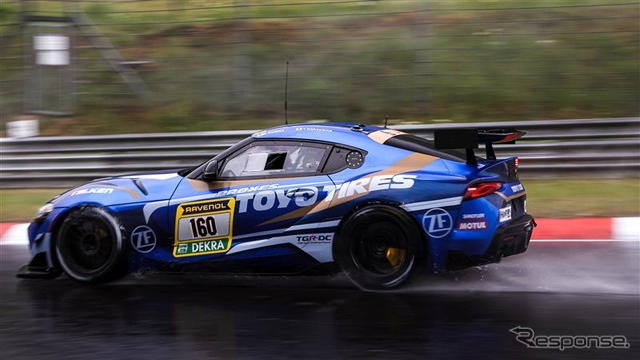厳しい状況の中、2日とも完走を果たした160号車