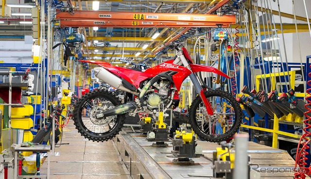 ドゥカティ初のモトクロス専用車「Desmo450 MX」