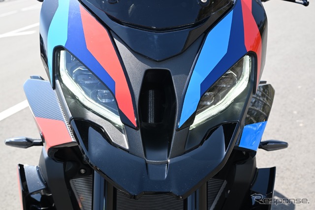 BMW M 1000 XR
