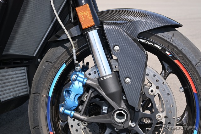 BMW M 1000 XR