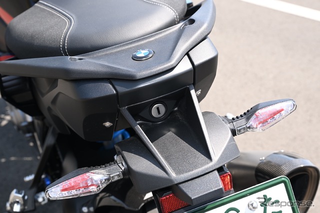 BMW M 1000 XR