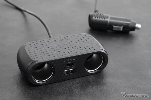 オウルテックのケーブル型車載充電器「OWL-CCUCD2C2-BK」