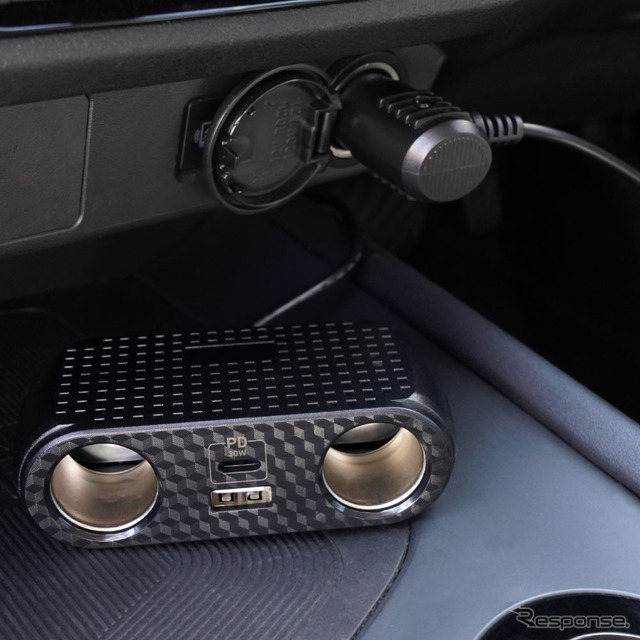 オウルテックのケーブル型車載充電器「OWL-CCUCD2C2-BK」