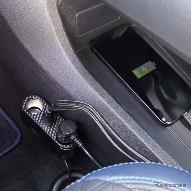 オウルテックのケーブル型車載充電器「OWL-CCUCD2C2-BK」