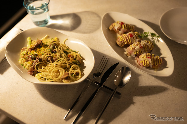 「AzzurrA Mare SAJIMA」では地元の海の幸と有機野菜などを活かした絶品のイタリアンを味わうことができる