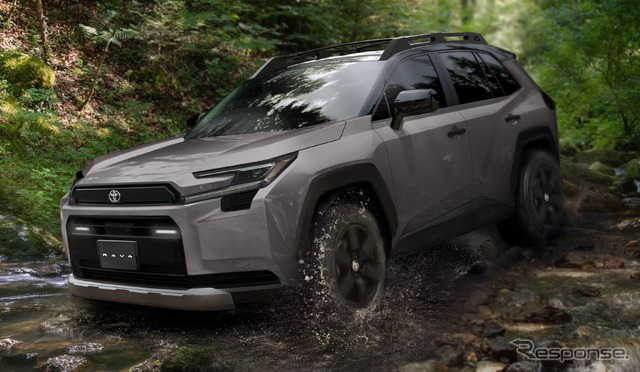 トヨタ RAV4 ADVENTURE