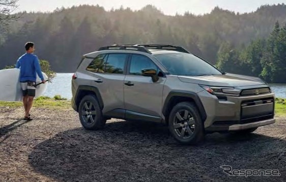 トヨタ RAV4 ADVENTURE