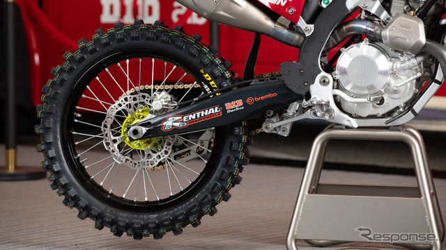 ドゥカティ初のモトクロス専用車「Desmo450 MX」
