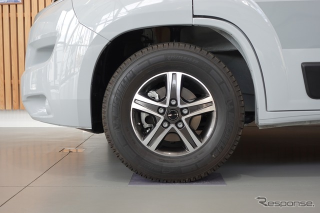 ボルベット CWD LLKW MISTRAL ANTHRACITE POLISHED GLOSSY(EURO-TOY相模原 展示車)