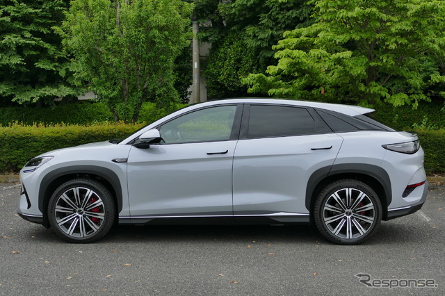 BYD シーライオン7 AWD