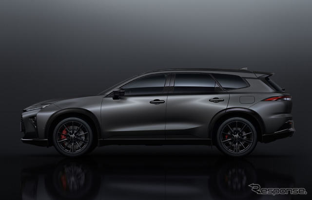 クラウン専門店「THE CROWN」向け特別限定車『ESTATE RS“THE LIMITED-MATTE METAL”』