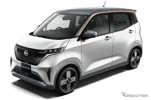 日産サクラ