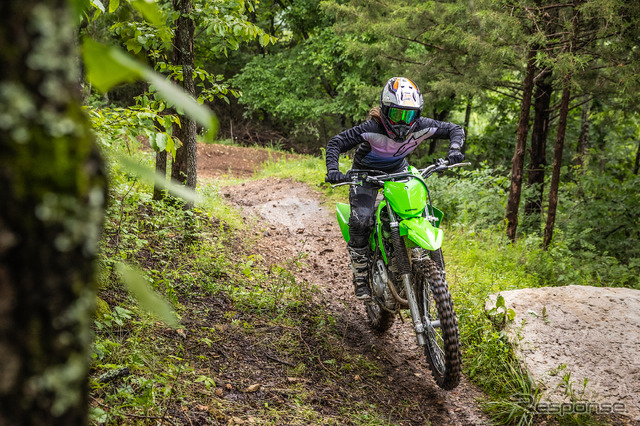 カワサキ KLX230R 2026年モデル