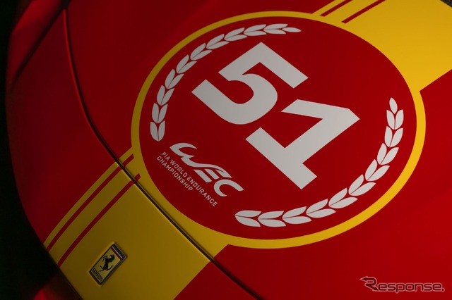 フェラーリ296スペチアーレの特別限定車「ピロティ・フェラーリ」