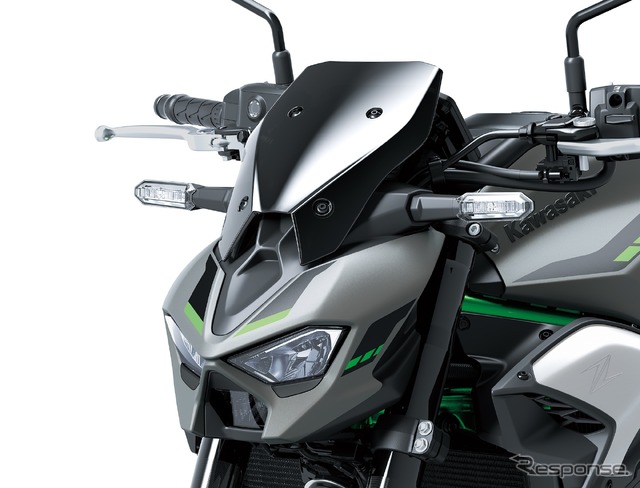 カワサキ Z900 純正アクセサリー