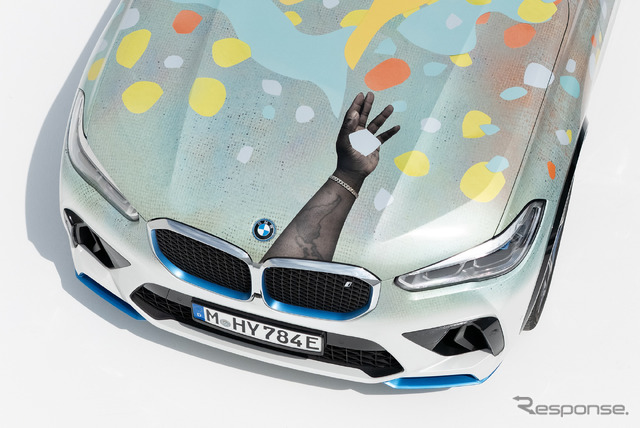 BMWの水素燃料電池車『iX5』のアートカー