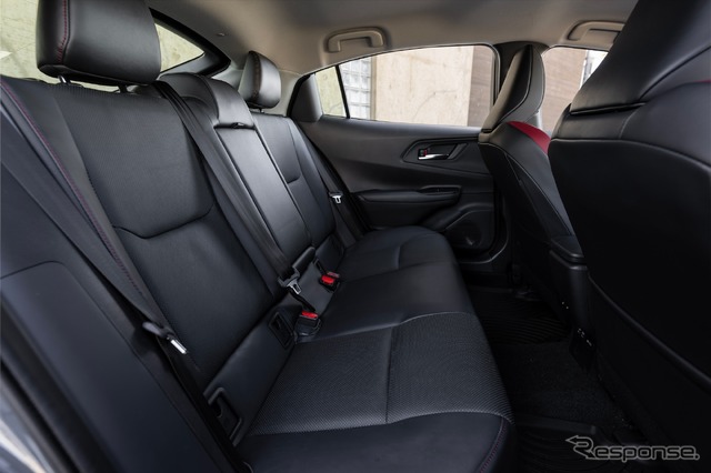 トヨタ『プリウスPHEV』の「XSE」グレード(米国仕様)