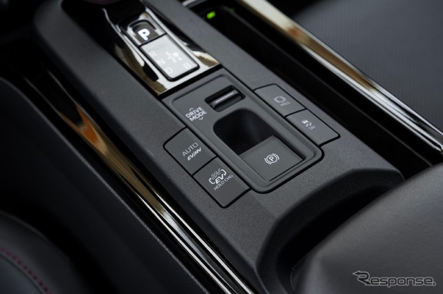 トヨタ『プリウスPHEV』の「XSE」グレード(米国仕様)