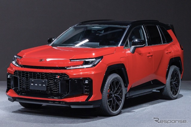 トヨタ RAV4 新型:GRスポーツ