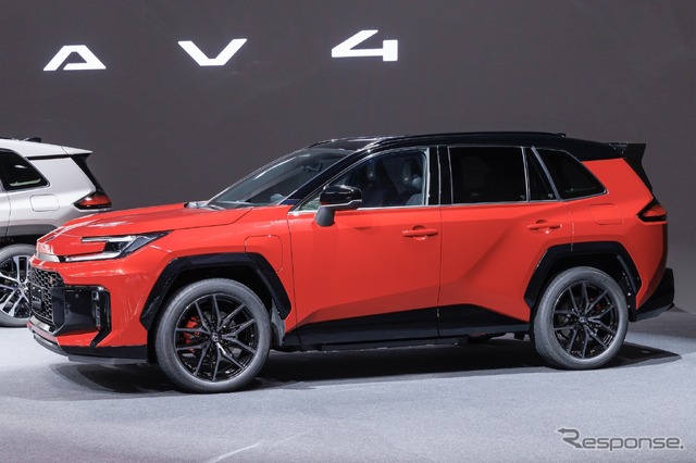 トヨタ RAV4 新型:GRスポーツ
