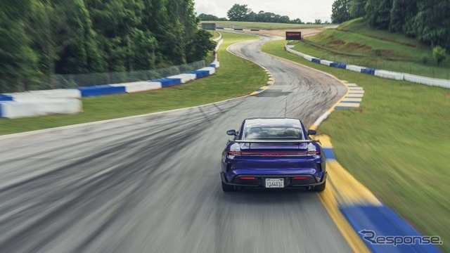 ポルシェ『タイカン ターボ GT』(米ロードアトランタ)