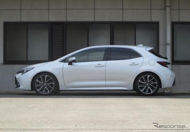 タナベ サステックプロCR カローラスポーツ装着例(最上部車高:フロント 27mmダウン / リア 24mmダウン)
