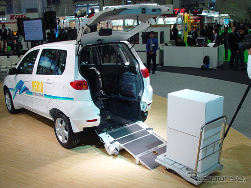 【東京ショー2002速報】マツダは商用車でもzoom、zoom