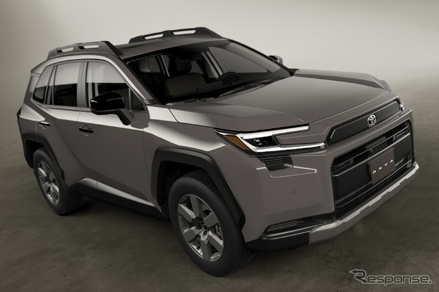 トヨタ RAV4 新型:Adventure