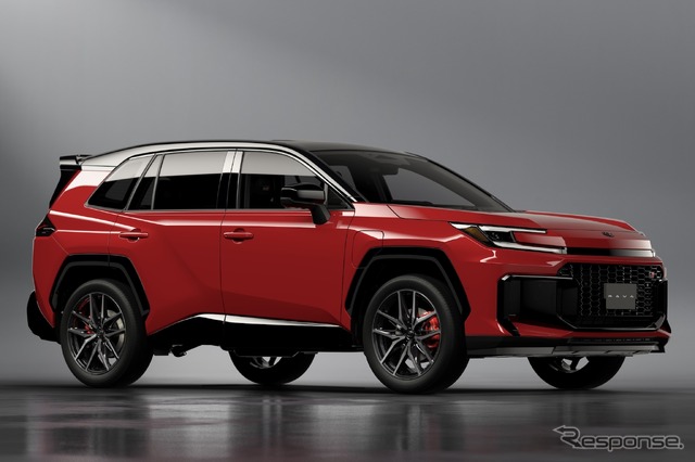 トヨタ RAV4 新型:GRスポーツ(PHEV)