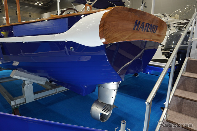 ヤマハ発動機の次世代電動推進システム「HARMO(ハルモ)」を搭載したプレジャーボート(ボートショー2025)