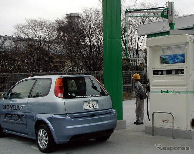 【池原照雄の単眼複眼】水面下で進むトヨタ、ホンダの燃料電池車市販レース