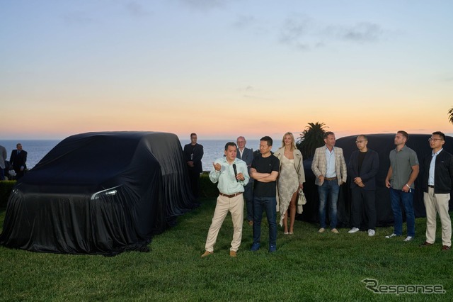 新型電動ミニバン『FXスーパーワン』の内覧会