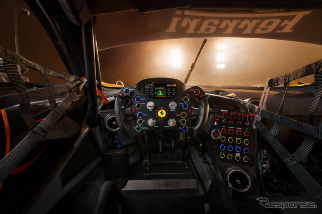 フェラーリ 296 GT3 Evo