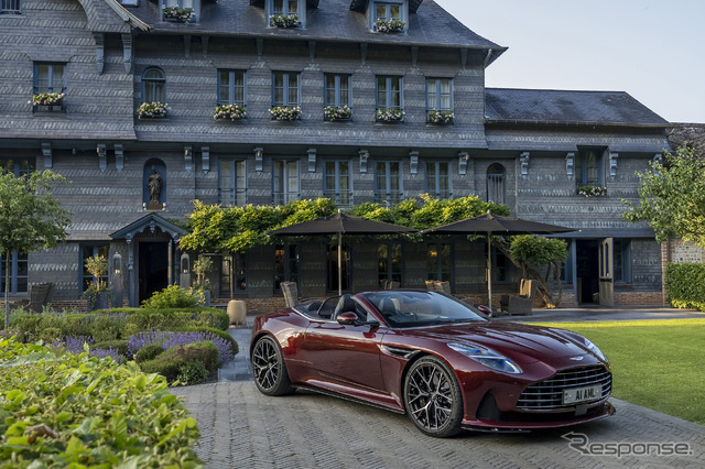 アストンマーティン DB12ヴォランテ