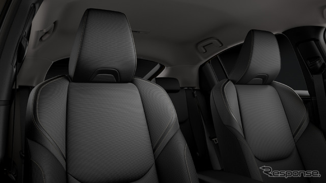 トヨタ プリウスPHEV G ナイトシェード