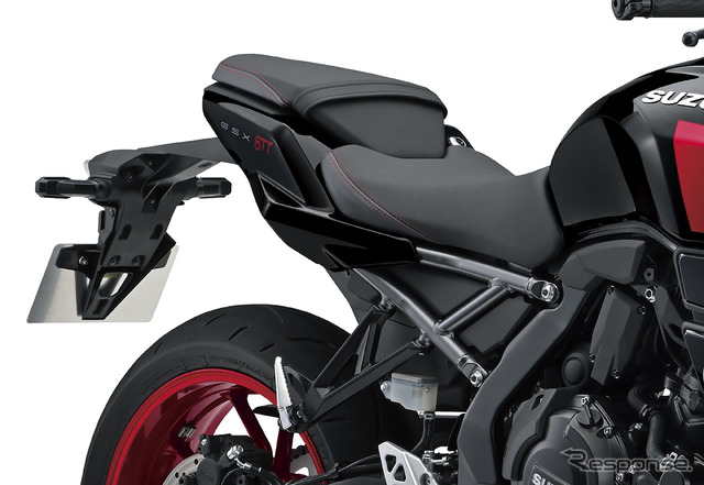 スズキ GSX-8TT