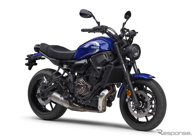 ヤマハ XSR700 ABS(ディープパープリッシュブルーメタリックC)