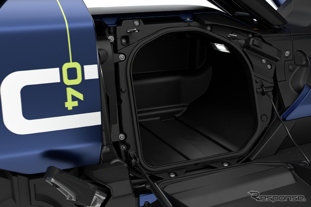 BMWモトラッドの電動スクーター『CE 04』
