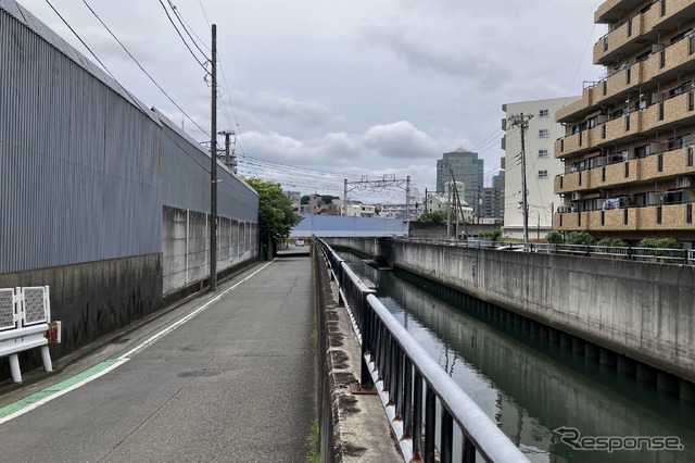 横浜市保土ヶ谷区、相鉄線・西横浜~天王町、今井川架道橋:制限2.0m