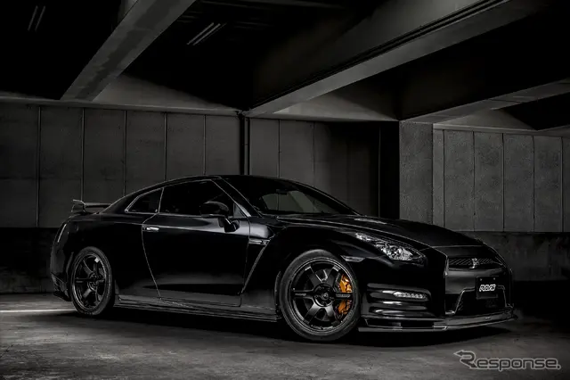 TE37 SAGA S-plus Black Shadow LTD. × NISSAN R35 GTR