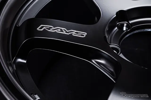 TE37SB Black Shadow LTD.