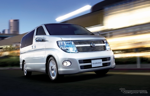 日産車体湘南工場製:日産エルグランド(2002年)