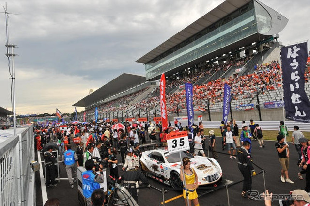 【SUPER GT 第6戦】新人コンビが夕闇のチェッカー