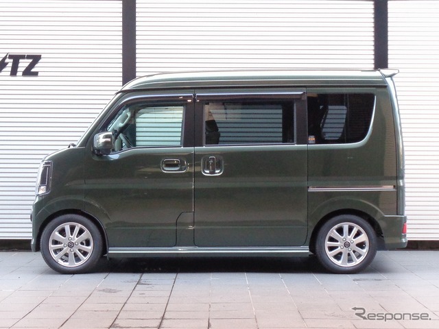 ブリッツ DAMPER ZZ-R　日産・クリッパーリオ装着例（フロント：28mmダウン / リア：47mmダウン）