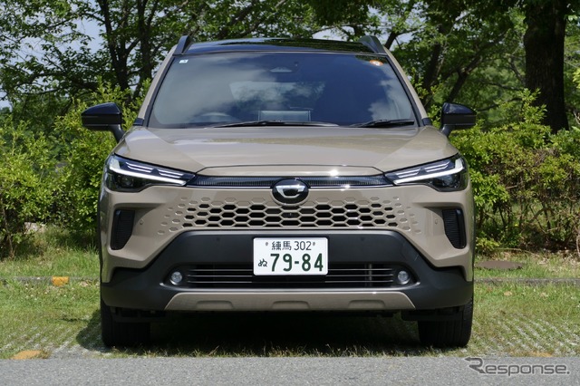 トヨタ カローラクロス Z・E-Four
