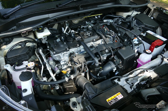 トヨタ カローラクロス Z・E-Four
