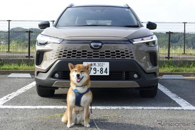 トヨタ カローラクロス Z・E-Four