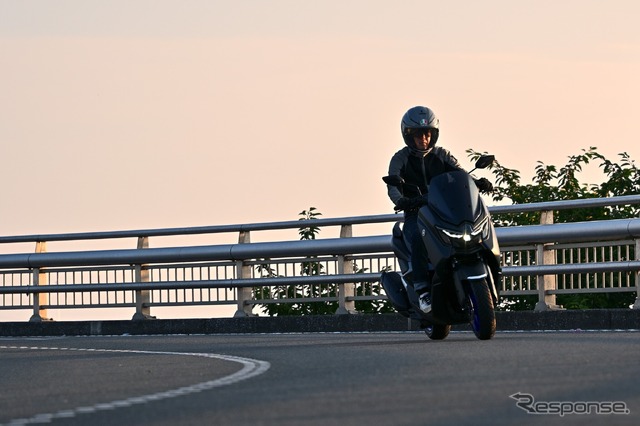 ヤマハ NMAX