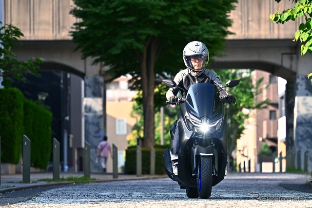ヤマハ NMAX