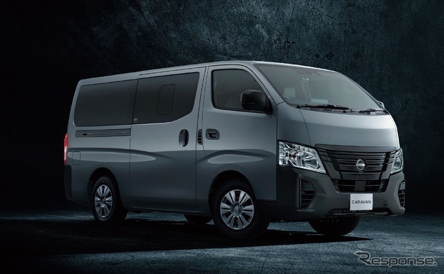日産 キャラバン Outdoor Black Edition